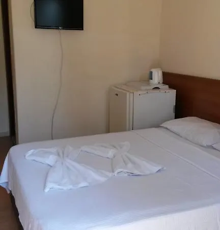 Tug Hotel