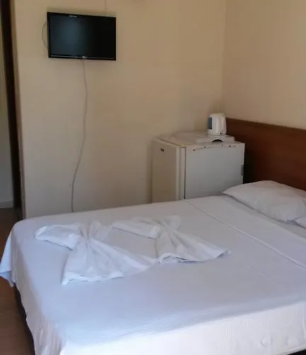 Tug Hotel
