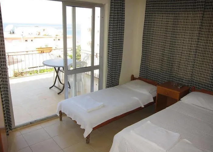Hotel Tug