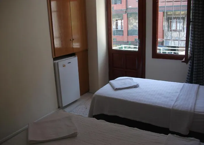 Otel Tu\u011f Kuşadası